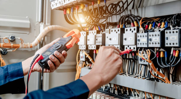 Best Emergency Electrical Repair  in Oakdale, LA